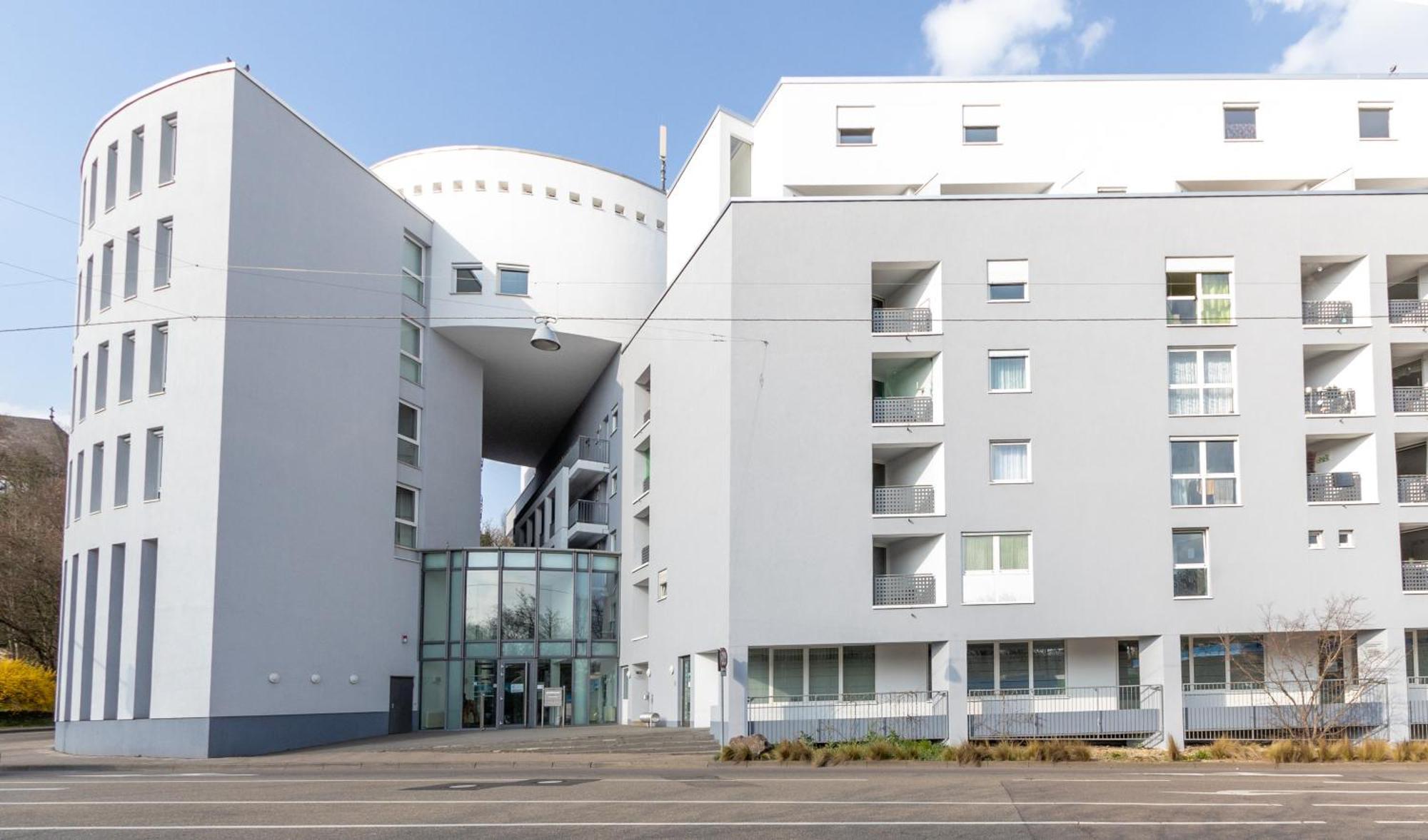 Schicke Zentrale Maisonette-Wohnung Mit City-View Saarbruecken Exterior photo